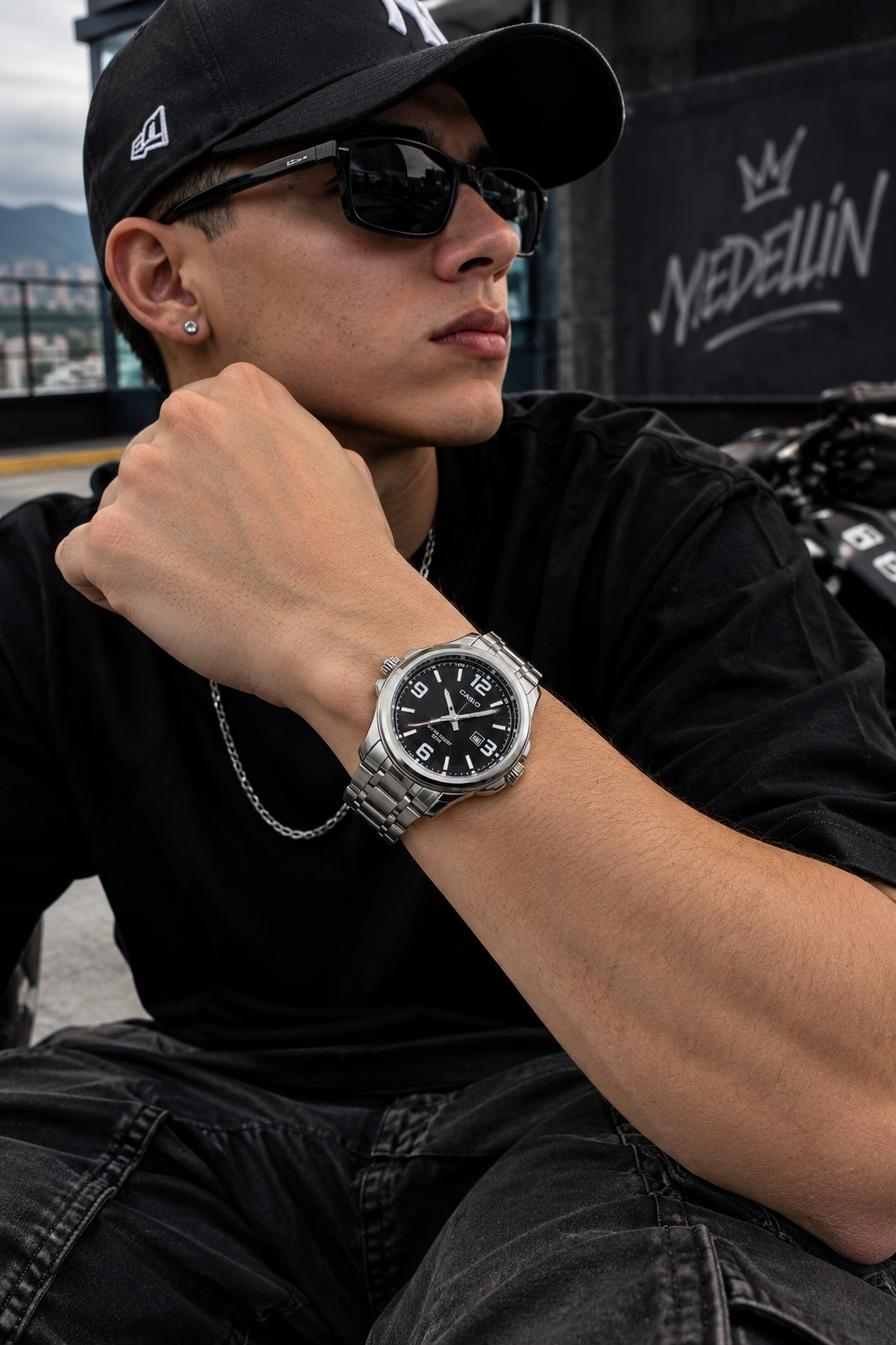 Reloj Casio Hombre Original – Plateado Fondo Negro